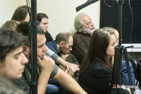 Выступает в прогрессивном