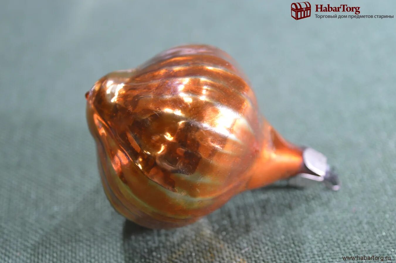 Бутылка луковица. Достать ножи 2: стеклянная луковица (2022). Достать ножи 2 стеклянная луковица. Бутылка зеленая стеклянная. Стеклянная луковица на русском.