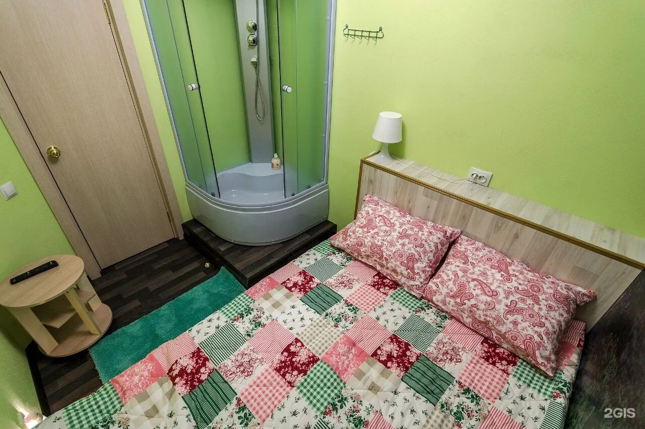 Light Dream Hostel Москва. Hostel Light Dream хостел. Хостел одноместный номер. Двухместный номер в хостеле.