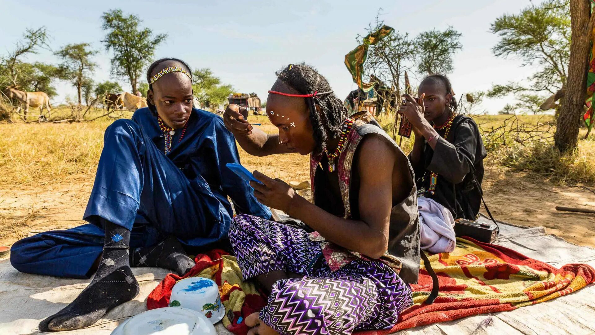 Love africa. Миссионеры в Африке. Любовь в Африке. Африка для туристов. Этнография Африки.