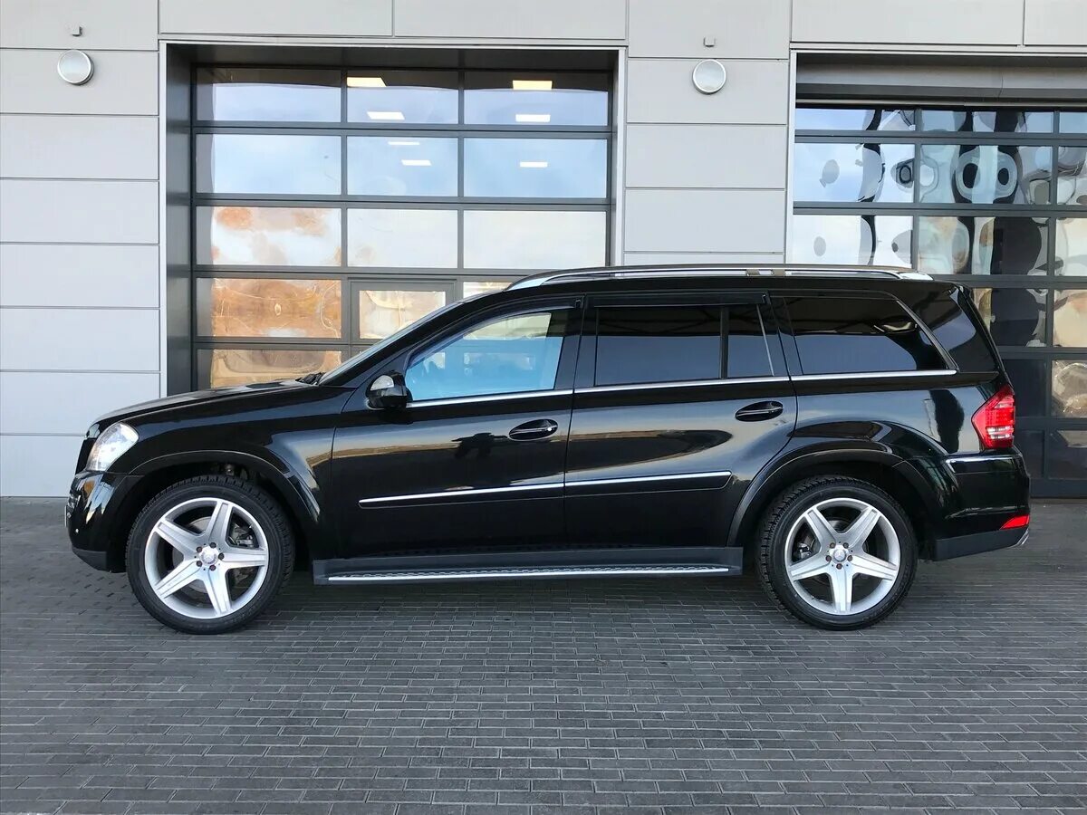 Купить мерседес gl 350. Mercedes Benz gl 500 2010. Мерседес gl 500 [164. Mercedes gl 500 2011 Black. Gl500 x164.