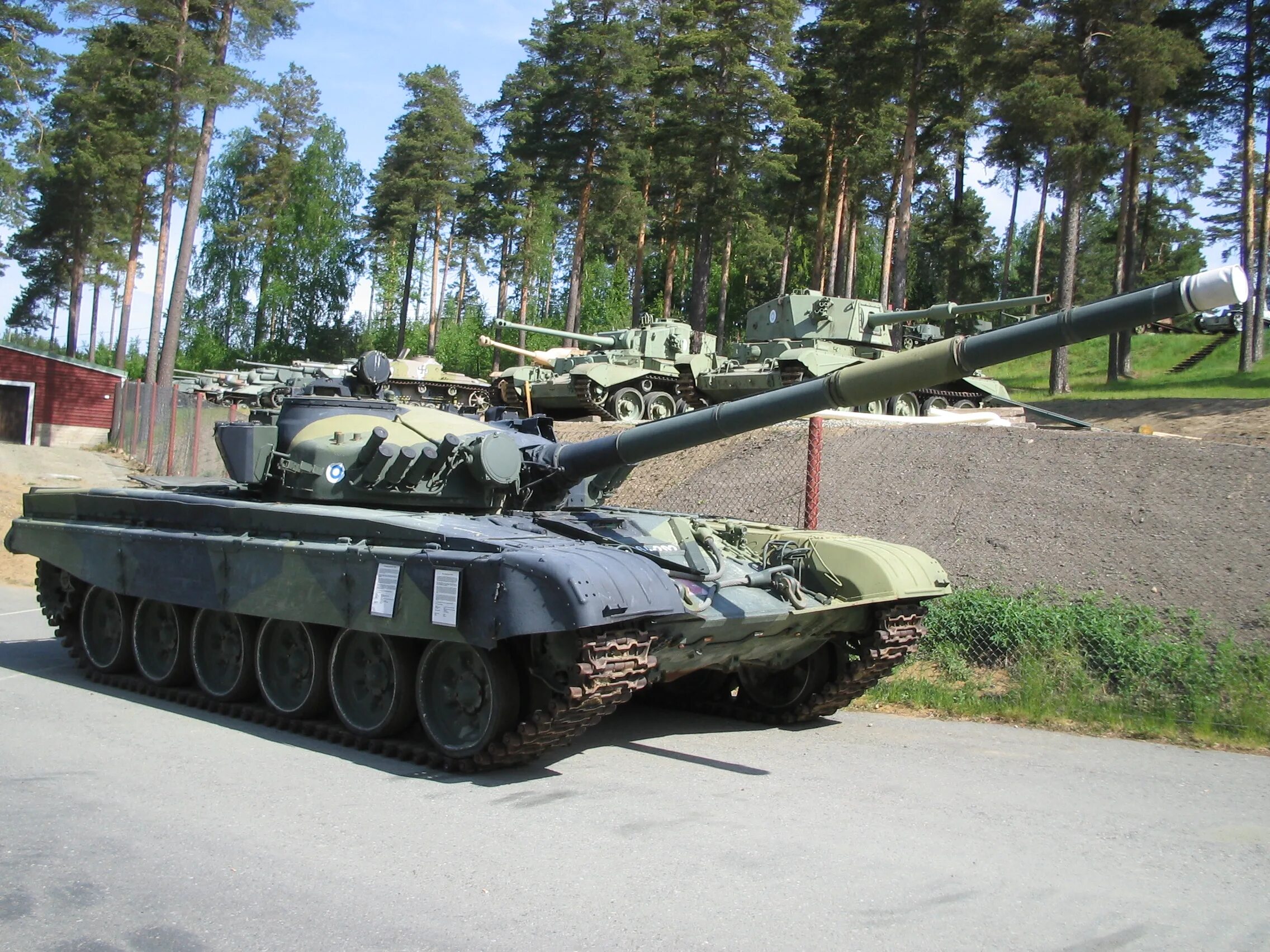 Т72 м1. T-72m1. танк т-72м1. t-72m1 poland. танк т72.