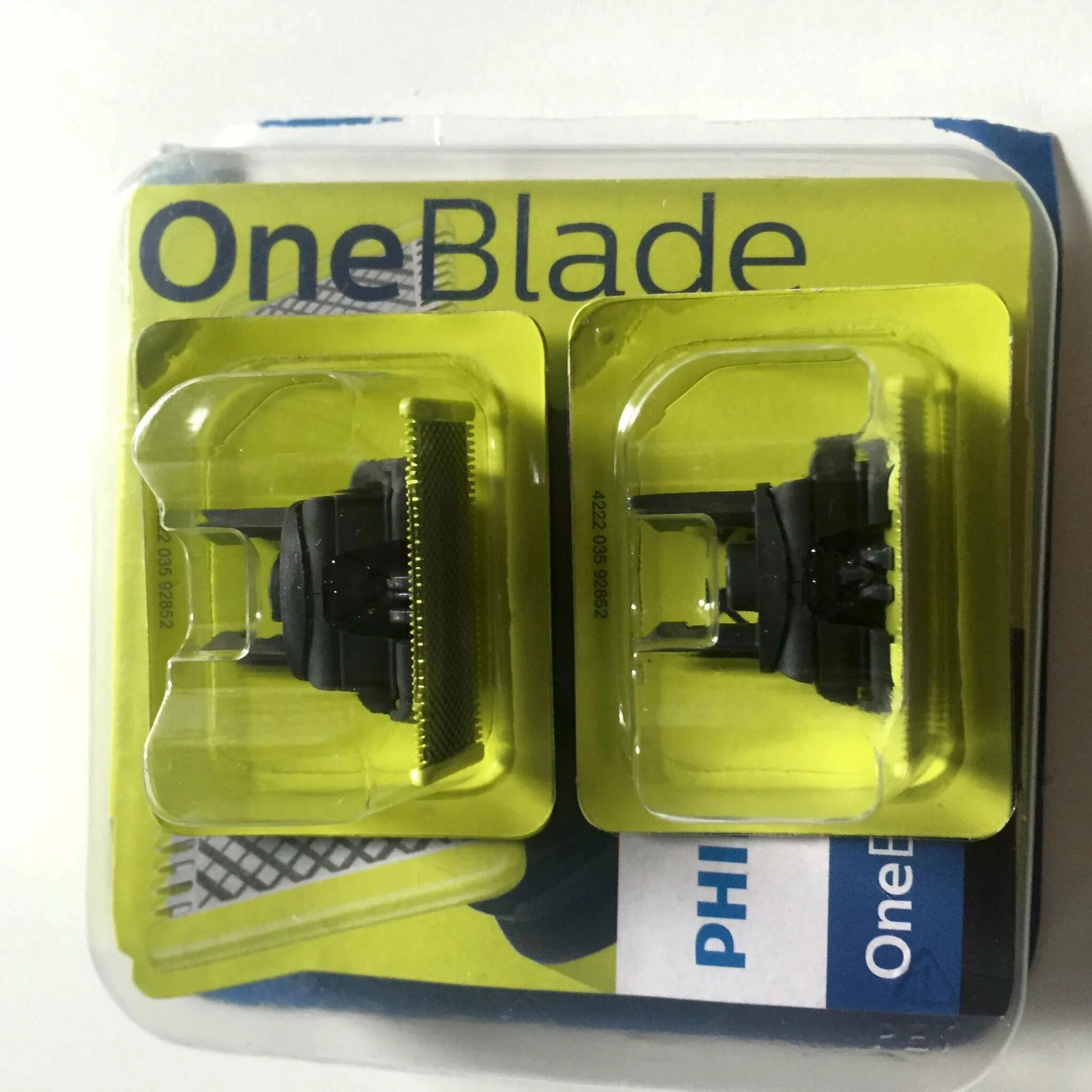 Купить лезвия филипс. Сменное лезвие qp220/50 для ONEBLADE И ONEBLADE Pro, 2 шт.. Philips ONEBLADE qp220/50. Сменные лезвия Philips ONEBLADE. Сменное лезвие для ONEBLADE Philips ONEBLADE qp220/50 сертификат соответствия.