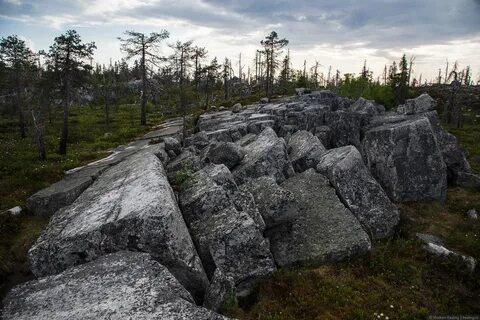 Карельский камень