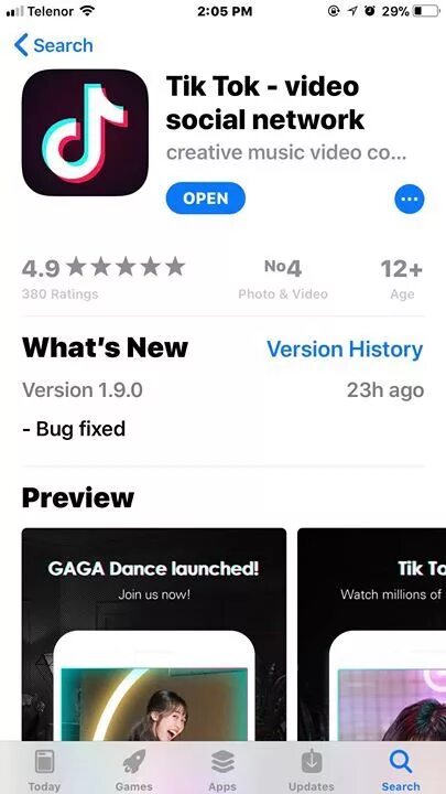 Тик ток в эпл стор. Приложение tik Tok приложение. Экран телефона приложение тик ток. App Store Скриншот.