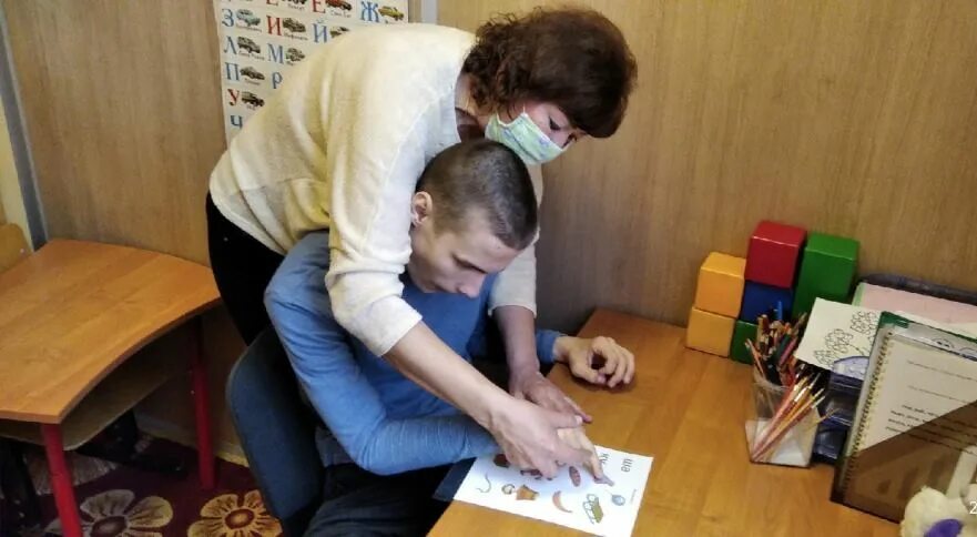 цсриди красносельского района. реабилитация детей. дети с нарушением развития. костюм адель для дцп. коррекционно-развивающие занятия.