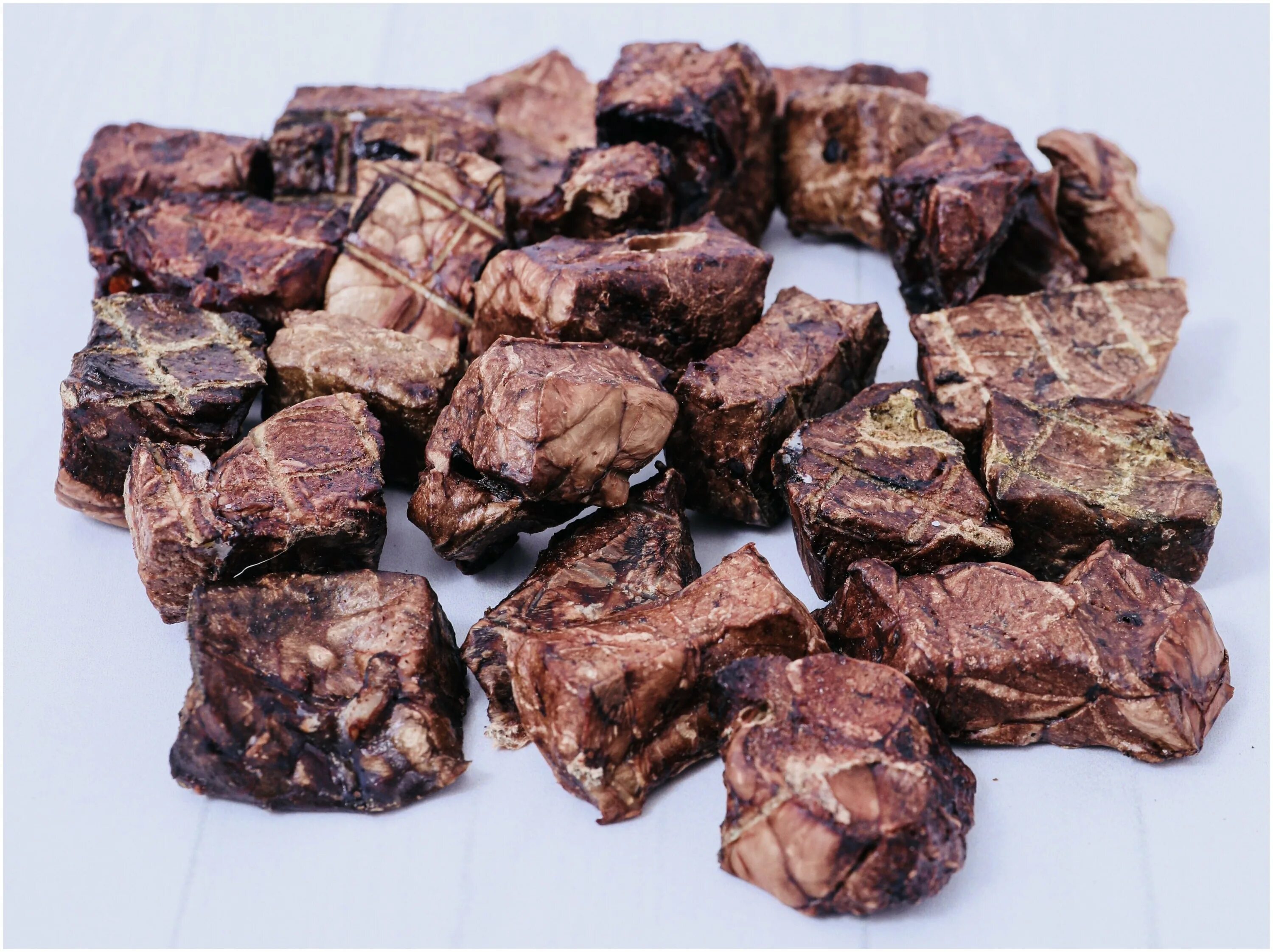 легкое говяжье сушеное. сушеное легкое. легкое говяжье сушеное. баранье легкое сушеное для собак. сушеное легкое для собак.