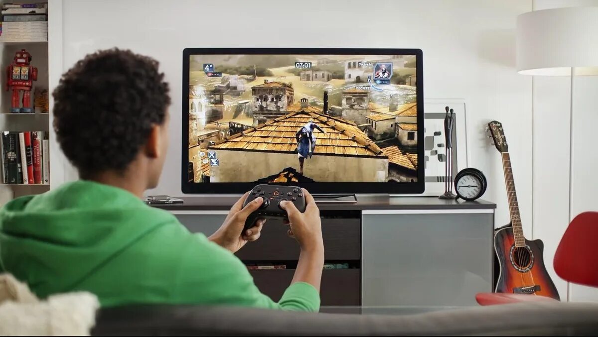 You shouldn t be looking. Игровые приставки для телевизора. Компьютерные игры. Телевизор для гейминга. Игры на телевизоре.