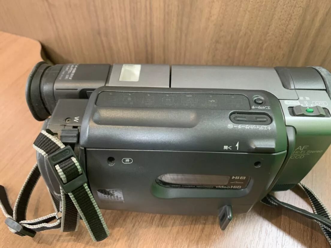 Sony ccd-v8af. Видеокамера sony video 8 handycam ccd tr. Видеокамера сони 8 мм. Sony ccd tr490e. Sony ccd-trv16e parts.