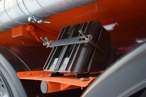 Упоры для грузового автомобиля