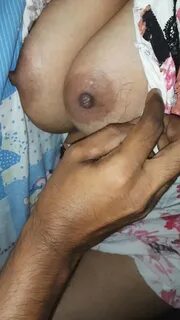 Slideshow indian aunty milky boobs.
