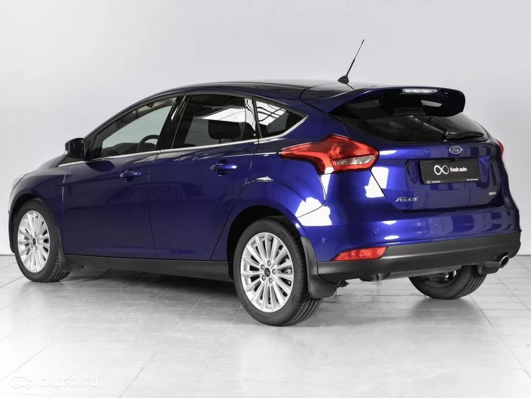 Форд фокус 3 производитель. Ford Focus 3 поколение. Форд фокус 3 поколения хэтчбек. Ford Focus 3 Рестайлинг хэтчбек. Ford Focus 3 поколение Рестайлинг.