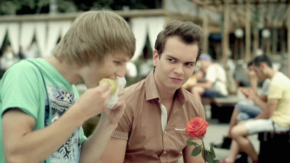 Amelie yuliya. Легко ли быть молодым. Фотосессия пары. Молода з молодим. Легко ли быть молодым тнт.