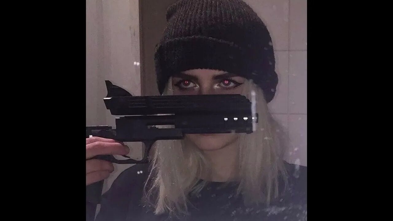 Типичная ситуация prod by vhs. Vhs девушки. девушка в балаклаве vhs. фонк девочки.