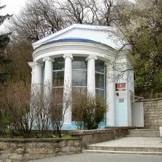 Славяновский источник