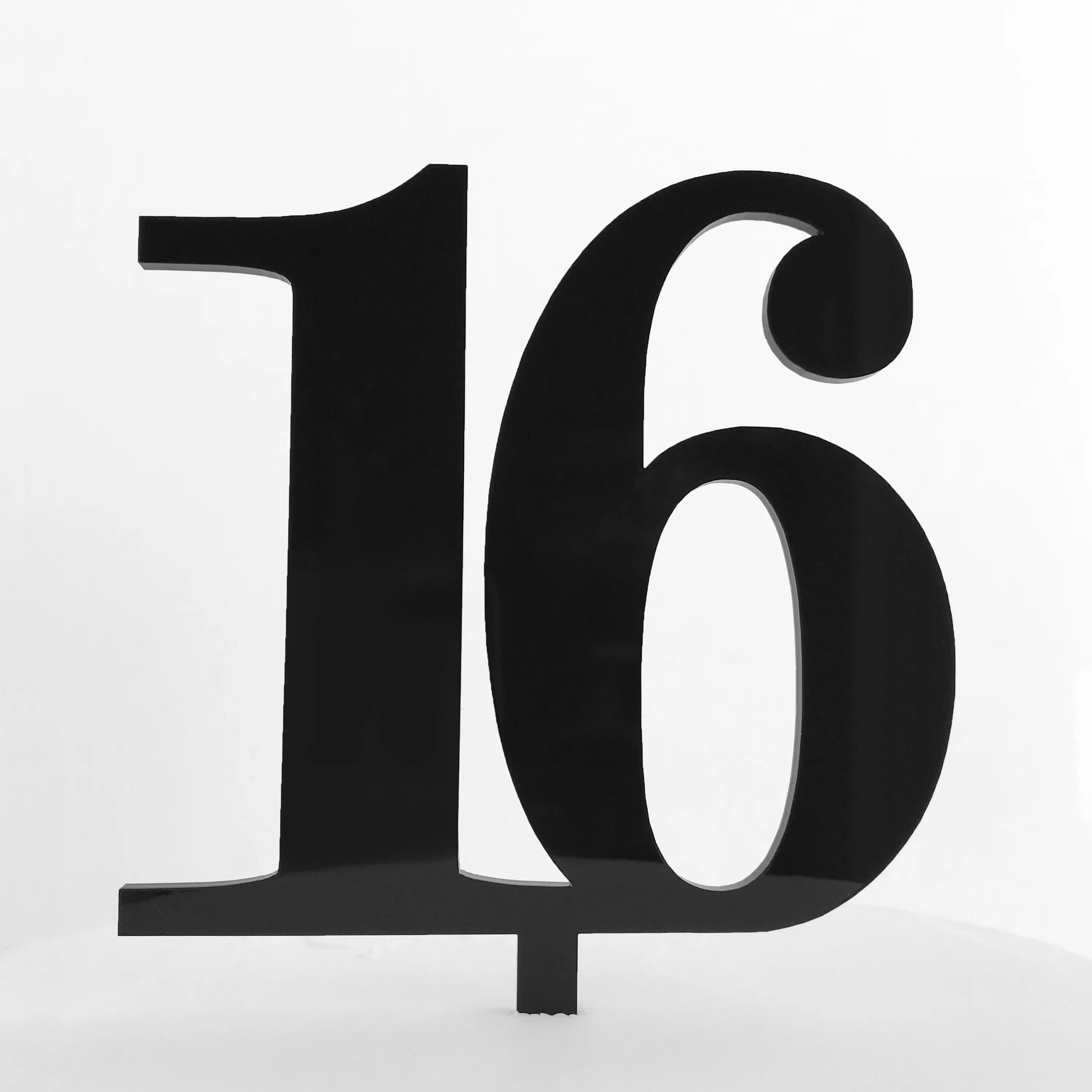 Изображением 16. Цифра 16. Цифра 16 красивая. Цифра 16 трафарет. Красивые цифры 16 лет.