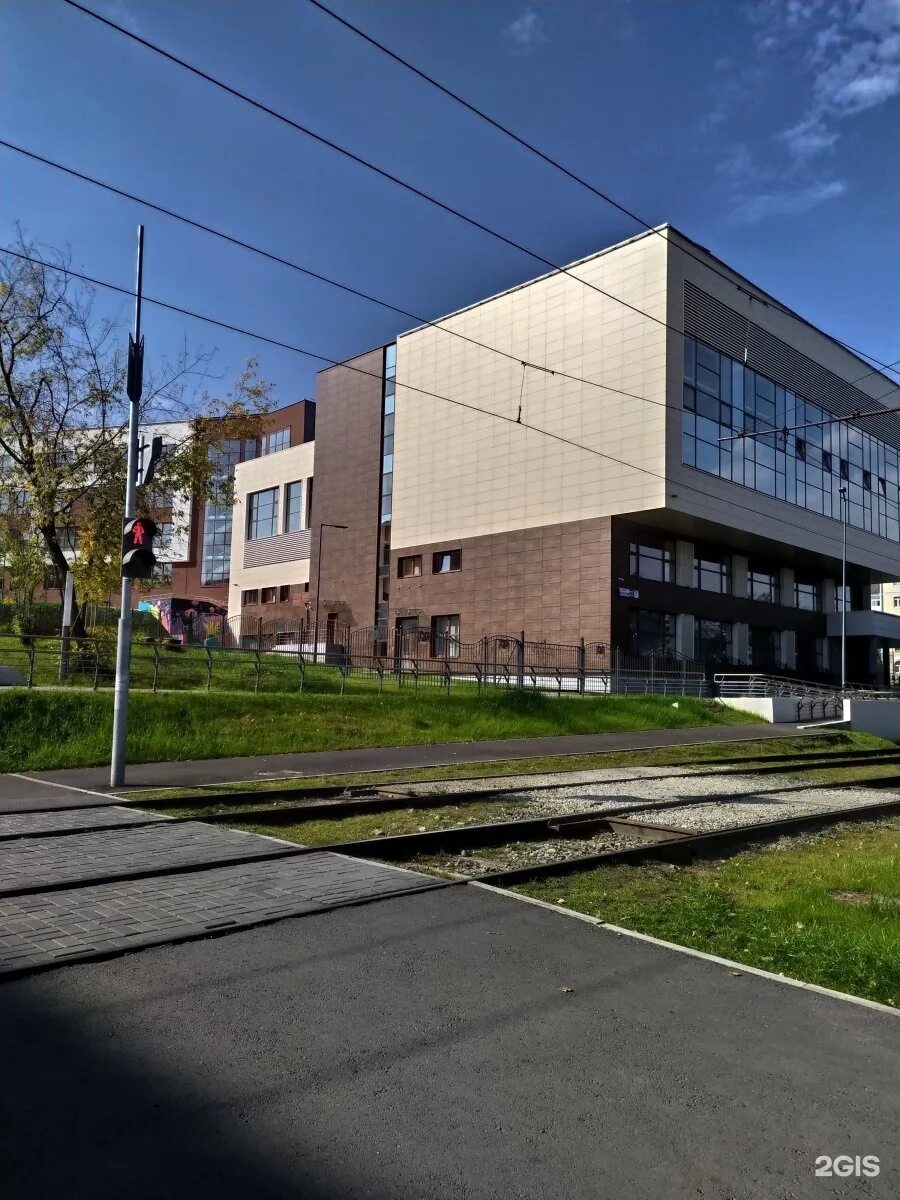 Школа 1 верх исетский