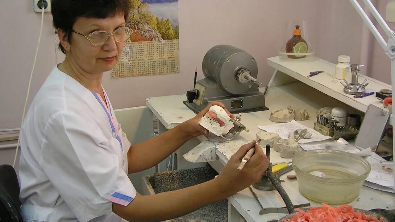 Годоба Любовь Геннадьевна: отзывы Москва, зубной техник