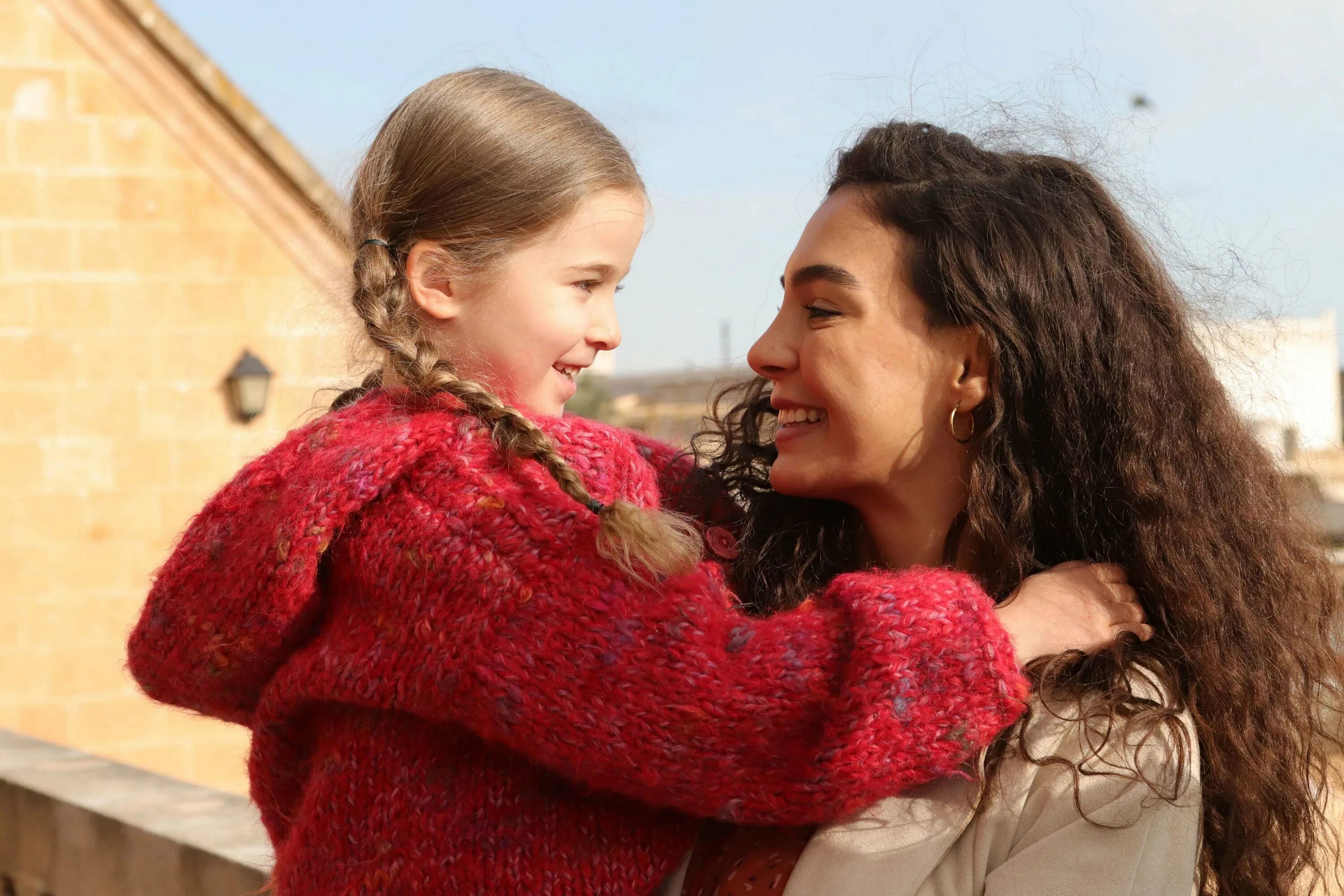 ветреный турецкий 38 на русском. ветреный hercai. ветреный турецкий сериал эмир. миран рейян турецкий сериал. ветреный сериал миран и рейян.