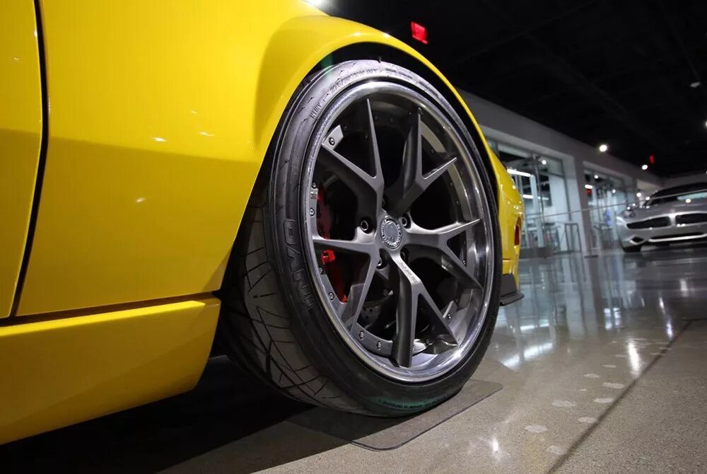 Nitto nt555 g2. Автомобильная шина nitto invo 255/35 r19 96y летняя. Диски trd на lexus lx. Nitto nt555 205/40 r18 86w. Нитто 420s 295/30/22.