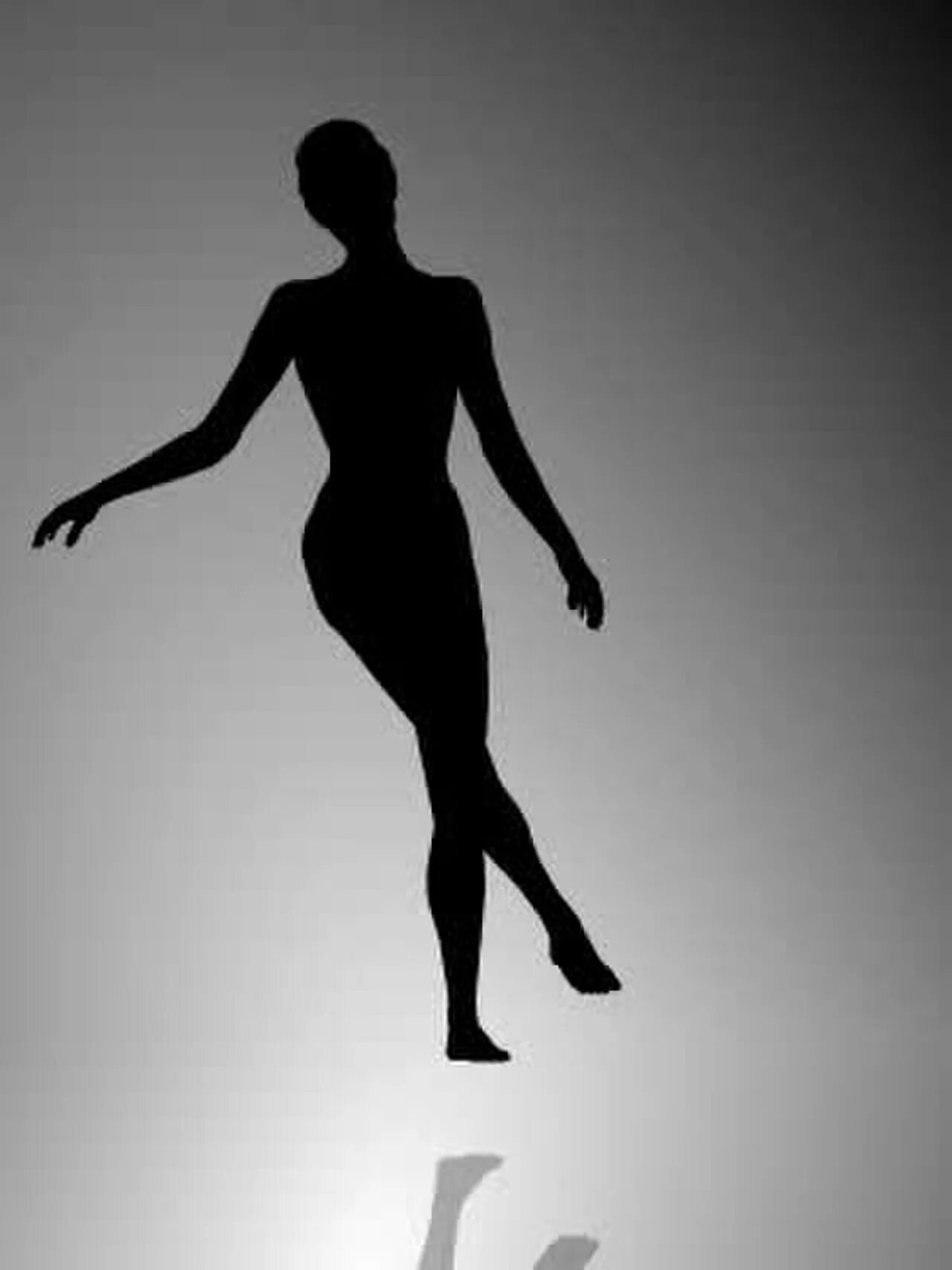 Girl span. Крутящаяся танцовщица иллюзия. Вращающаяся фигура девушки. Девушка крутится. Балерина крутится.