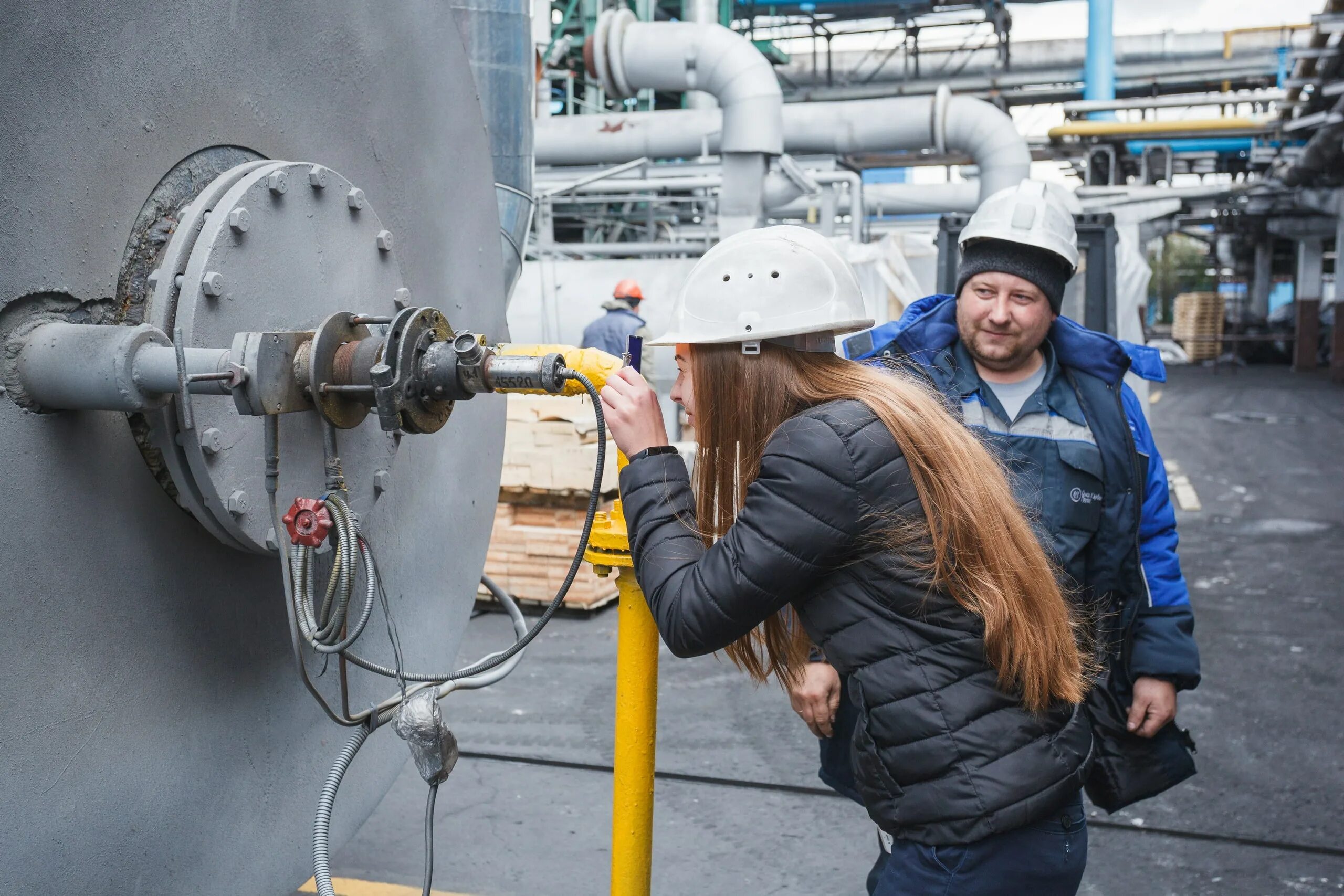 Вакансии омсктехуглерод волгоград. Волгоградский филиал омсктехуглерод. Омсктехуглерод омск. Завод волгохимнефть, ооо волгоград. Вакансии омсктехуглерод волгоград.
