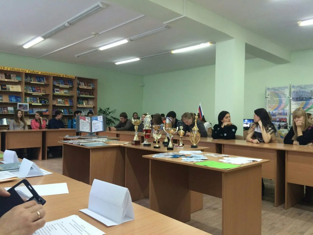 Занятость подростков. Молодая девушка с факультета физики. Куда пойти работать в туле. Пряхина марина сергеевна тула центр занятости. Преподаватели новороссийского радиоколледж.