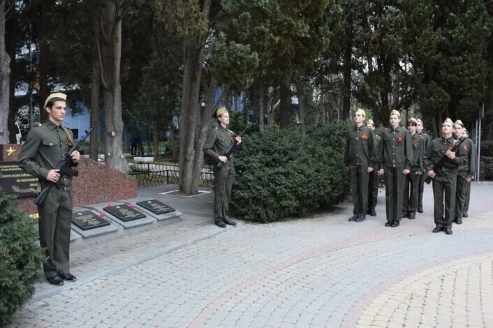 Пост № 1 юнармия. Посвящение в юнармейцы. Школа почетного караула. Почетный караул. Школа почетного караула.
