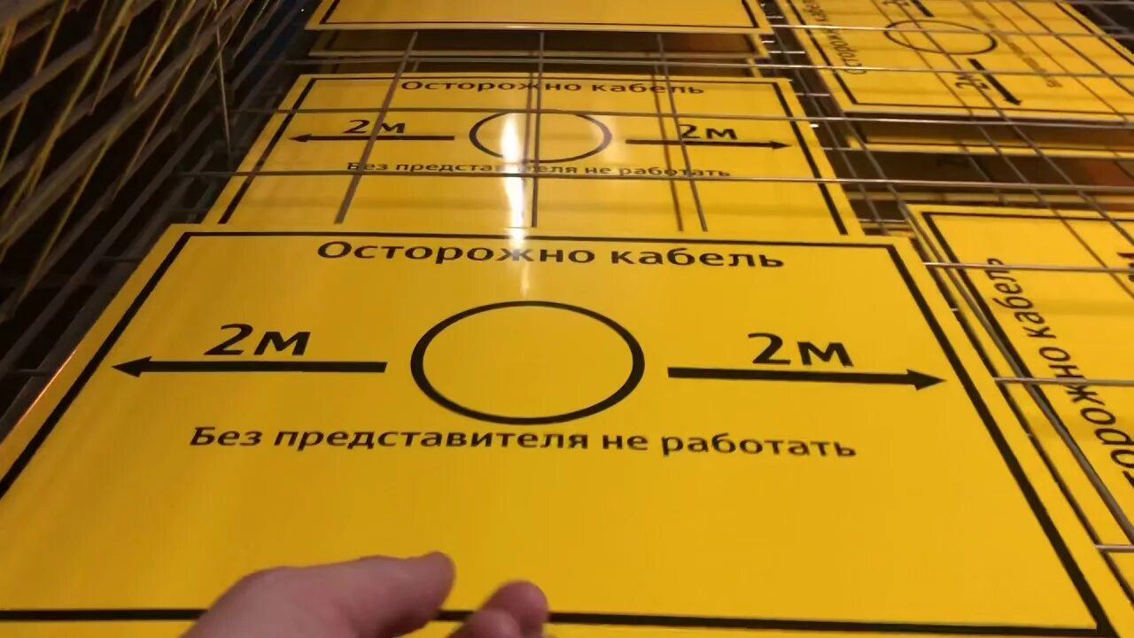 Уф печать пластик. Печать визиток. Шелкография на металле. Печать на пластике. Трафаретная печать на пластике.