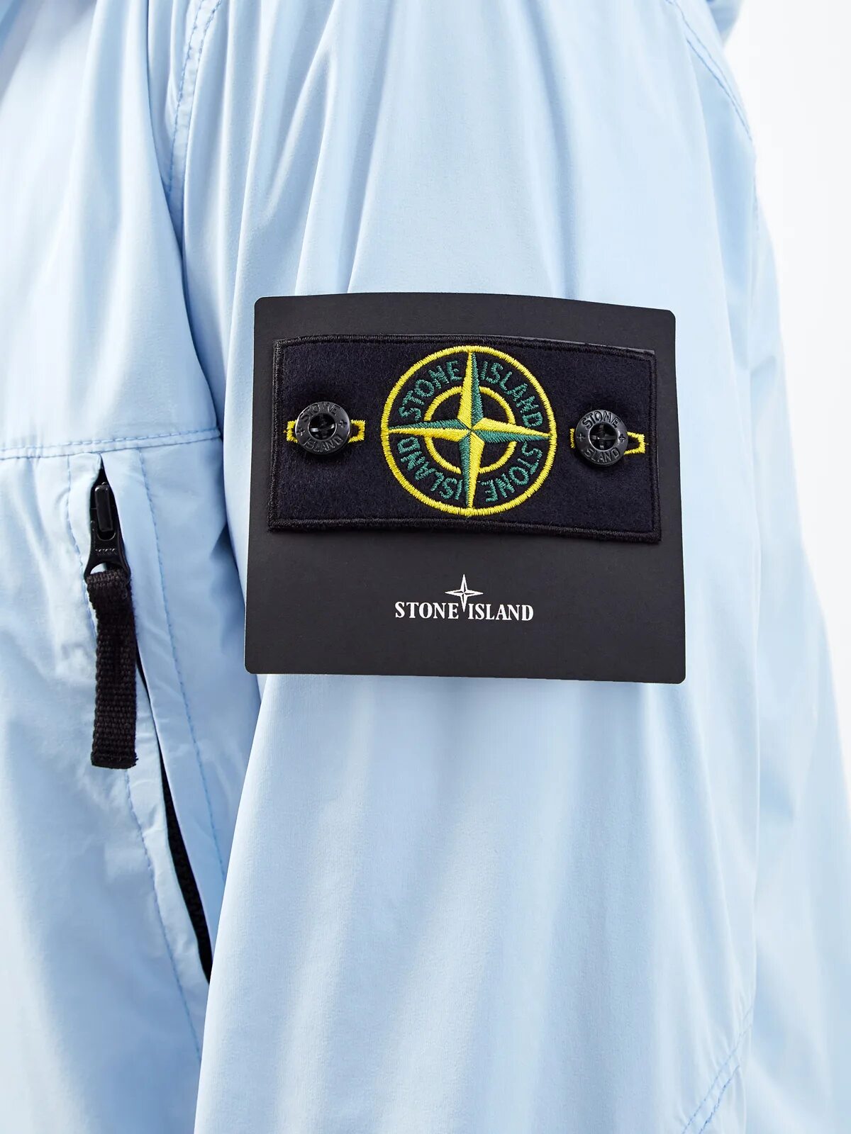 Stone island skin touch nylon-tc. Стоник куртка 2021. Stone island skin. Кэжуал стон айленд бомбер. Stone island skin touch packable jacket.