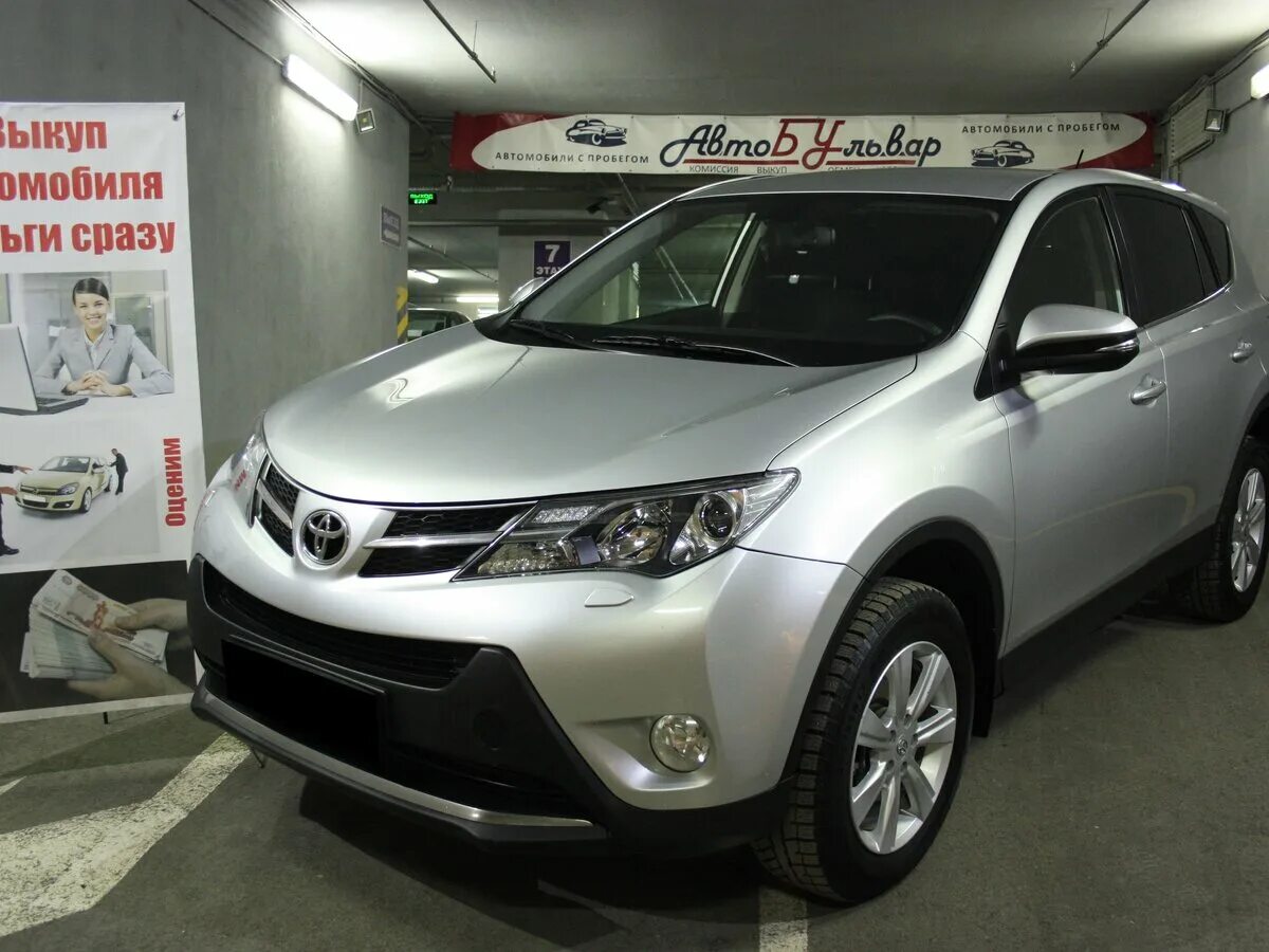 тойота рав 4 бу тюмень. Rav4 2011 рестайлинг. тойота рав-4 с пробегом 2015-2016. тойота рав 4 2014 года. тойота rav4 2011 серебро.