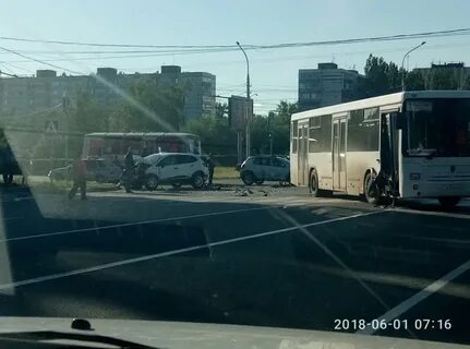 Автобус перекресток