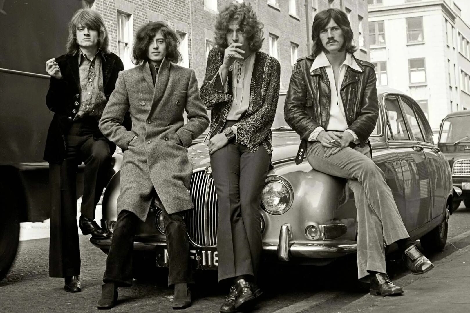 Гр лед. Лед зеппелин в молодости. led zeppelin 1968. группа led zeppelin в молодости. led zeppelin 70&#039;s.