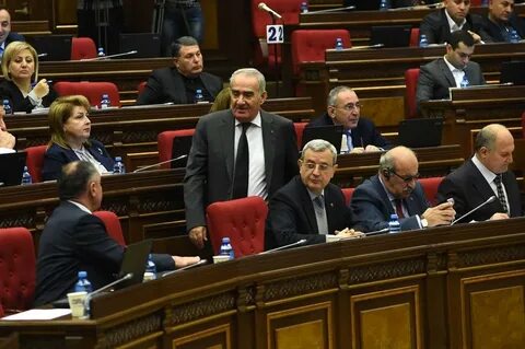 Партии армении