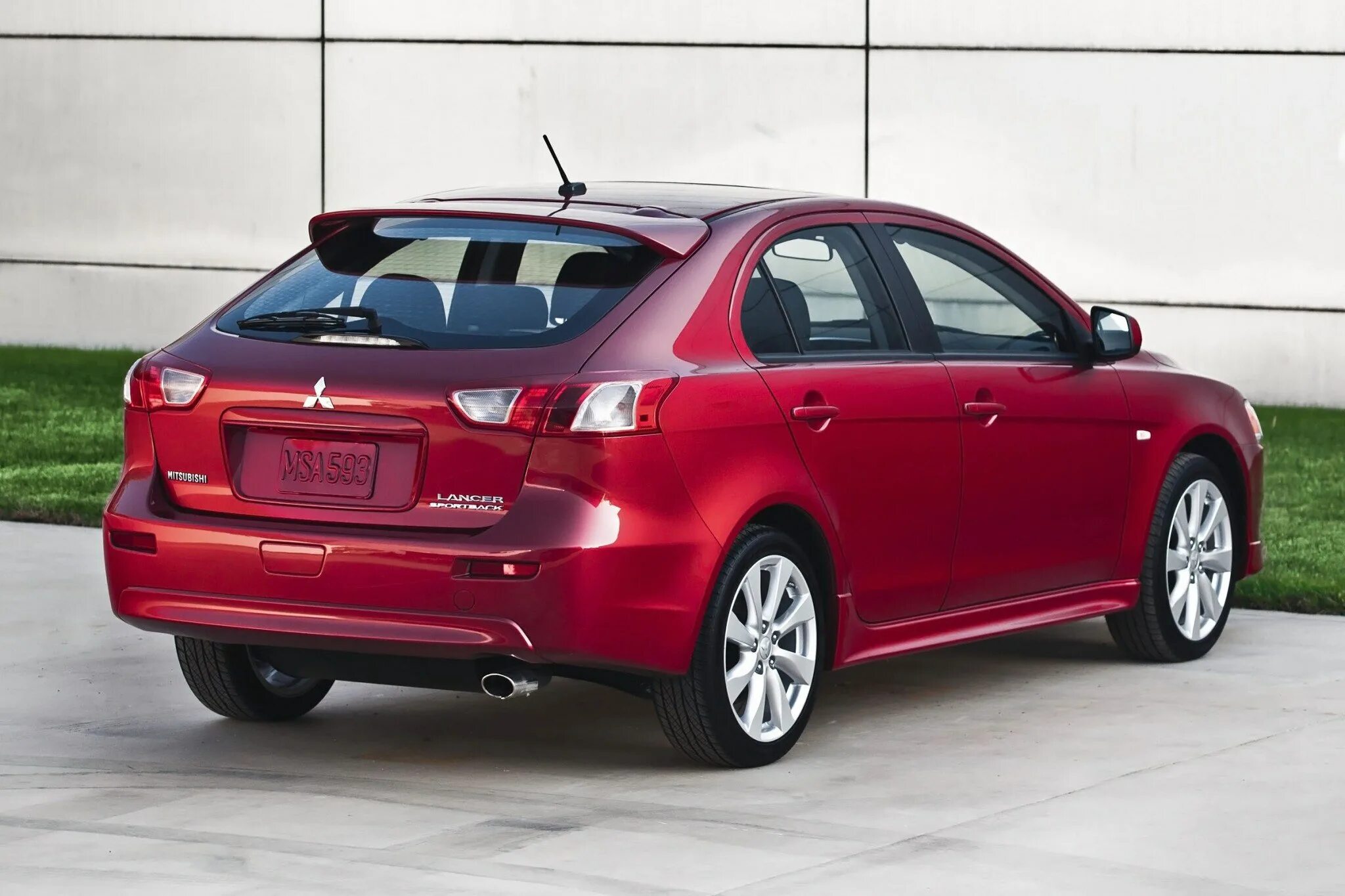 Митсубиси 10 хэтчбек. Mitsubishi lancer 10 хэтчбек. лансер 10 спортбэк. митсубишилансер споптбэк. мицубиси лансер спортбэк.