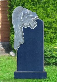Памятник с ангелом