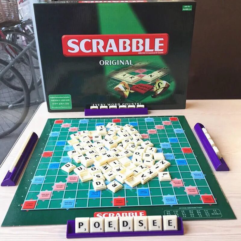 Эрудит Скрабл. Scrabble настольная игра кроссворд. Настольная игра Скрамбол. Настольная игра Эрудит.