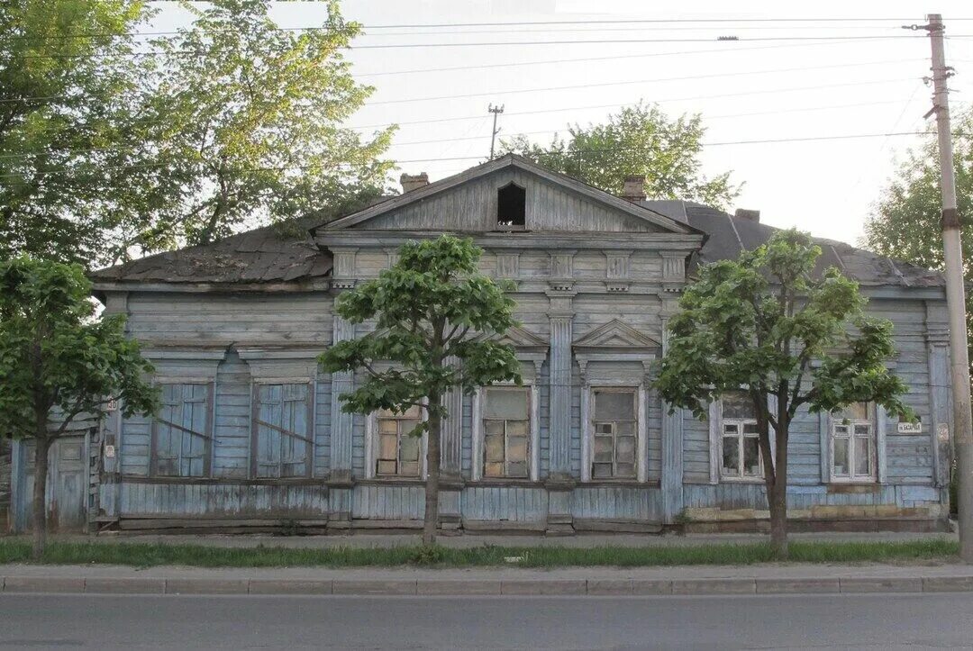 Улица куйбышева тамбов. Тамбов Базарная дом памятник культуры. Базарная 136 Тамбов. Памятники исторического наследия Оханска. Дом Горелое Тамбов Горелое дом 147.