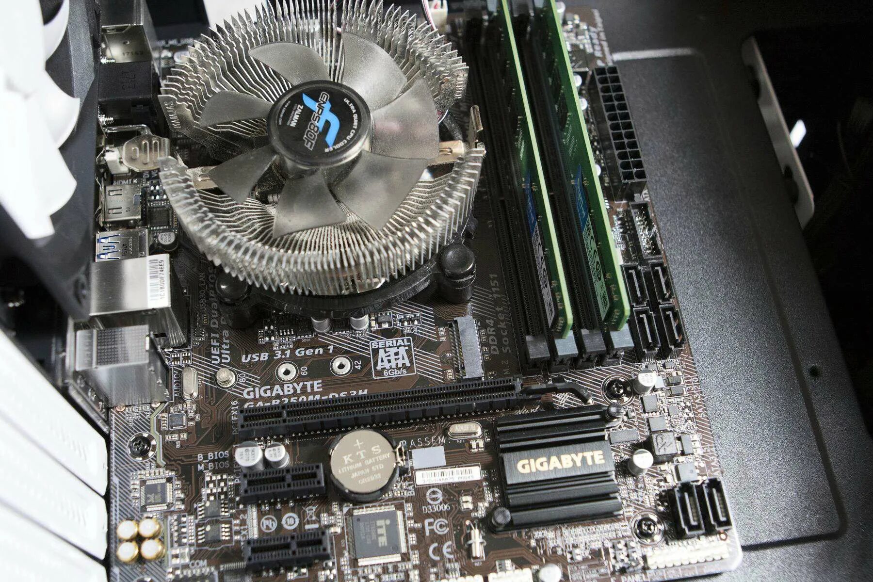 Gigabyte ga b250m ds3h. Gigabyte ga b250m. gigabyte ga b250 ds3h. gigabyte b250m-ds3h.