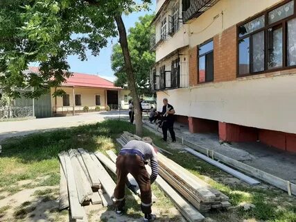 Қурилиш ва уй жой коммунал хўжалиги вазирлиги