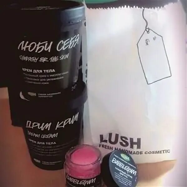 Зубная паста абсолют с углем. Как использовать lush с партнёром. Топ лаш отзывы. Маски от лаш. Этикета на косметики лаш.