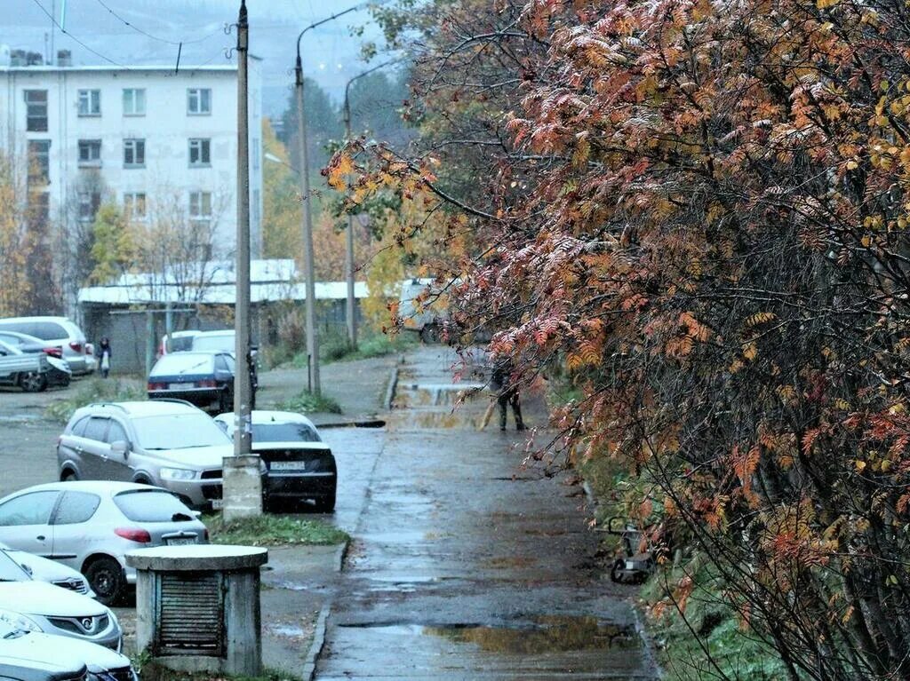 Погода в ковдоре на день. Ковдор Мурманск. Ковдор город Мурманская область. Кировск Мурманская область Ковдор. Ковдор осень.