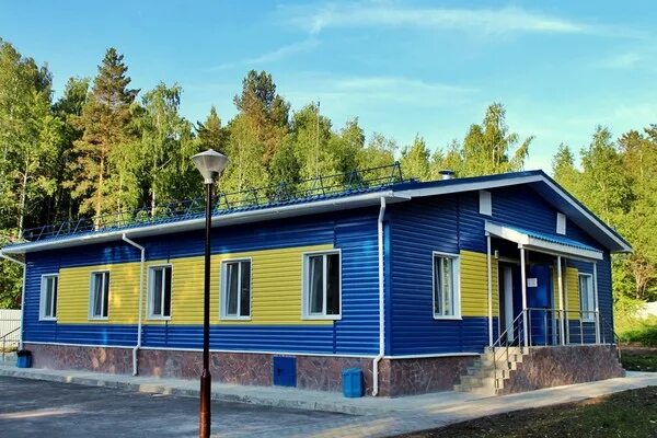 Каменный цветок лагерь екатеринбург. Каменный цветок таватуй. Лагерь каменный цветок таватуй свердловская область. Каменный цветок лагерь екатеринбург таватуй. Каменный цветок таватуй.