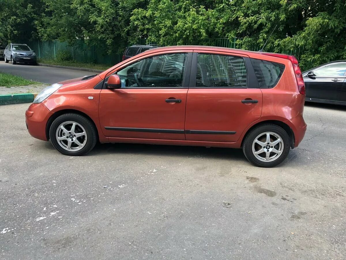 Цвета ниссан ноут. Nissan note 2011. Цвет ky0. Цвета ниссан ноут. Ниссан ноте оранж.