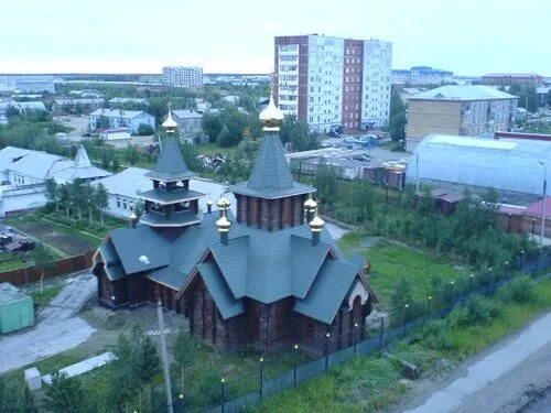 Администрация Усинска потратит 1,2 миллиона рублей на новогоднее украшение город