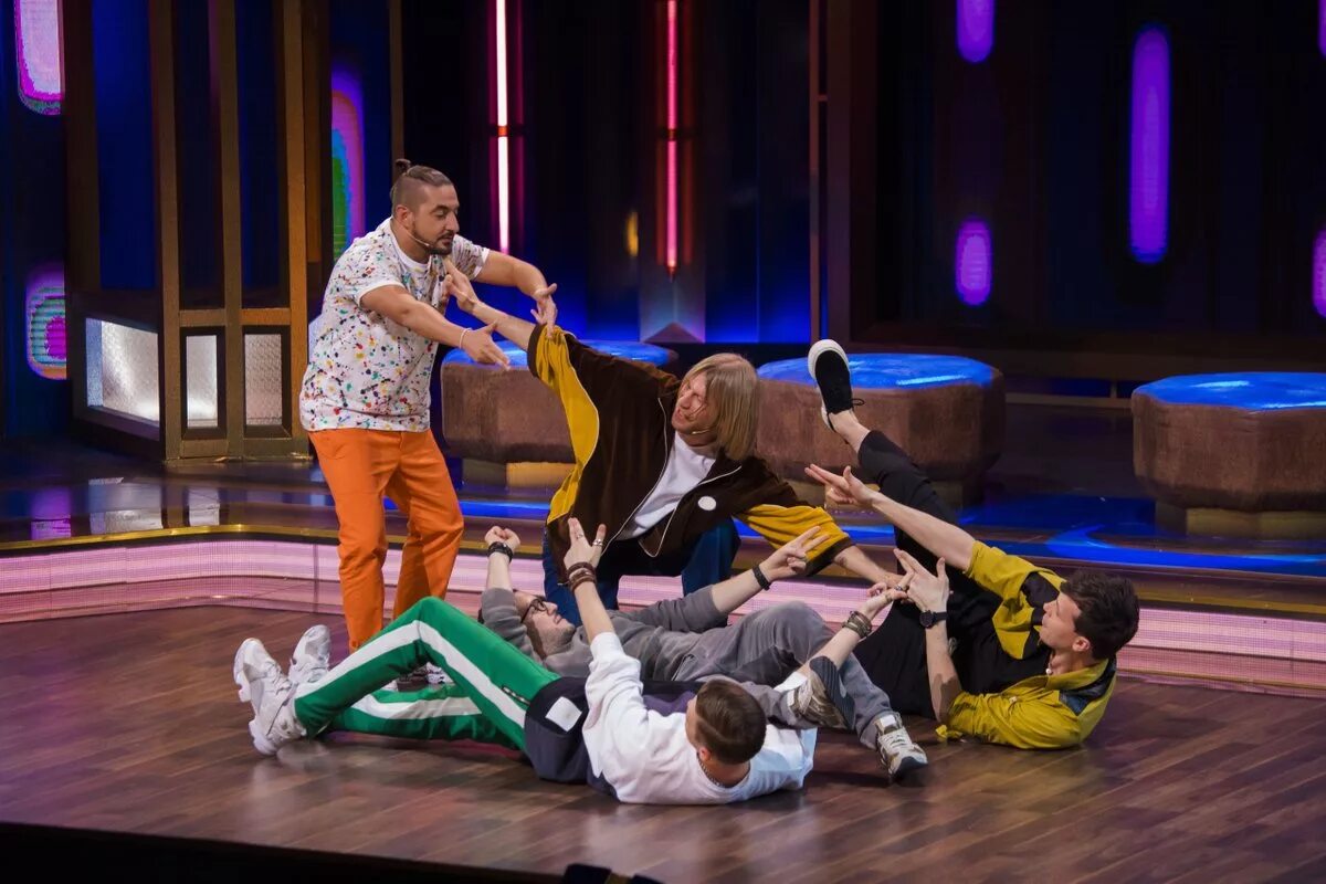 Импровизация 100. Шоу тнт импровизация тнт. comedy club импровизация. импровизация тнт 2016. 3352 импровизация.
