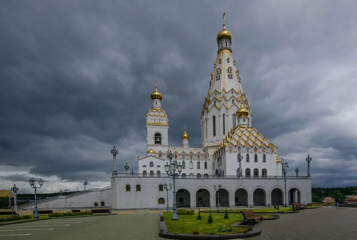 храмы минска. всехсвятская церковь (г. работа минск храм. работа минск храм. святые места в минске.