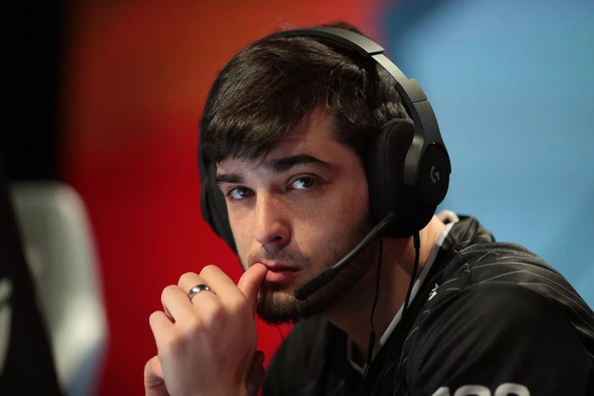 ришар shox папильон. Shox киберспортсмен. ришар shox папильон. ришар shox папильон. шокс кс.