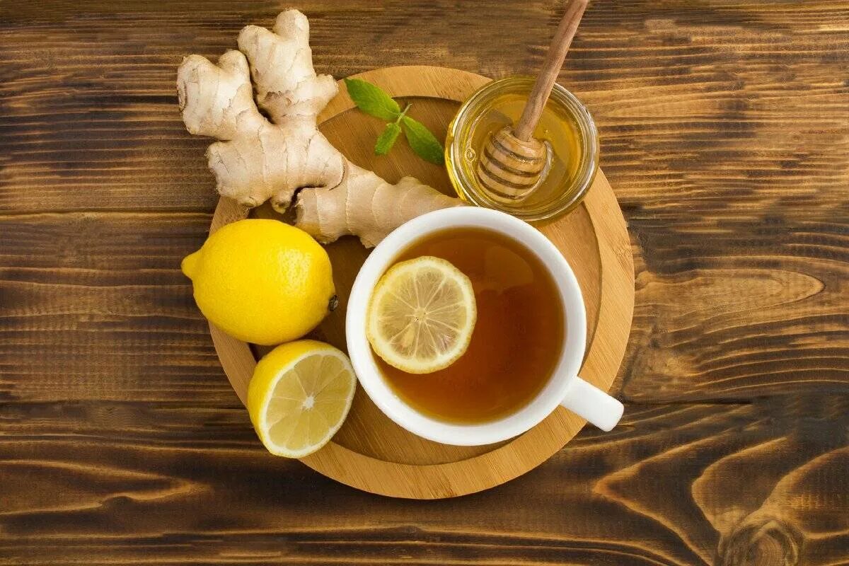 Чай с лимоном и медом. Имбирный чай. Чай с лимоном и имбирем. Чай с имбирем и медом. Черный чай с медом