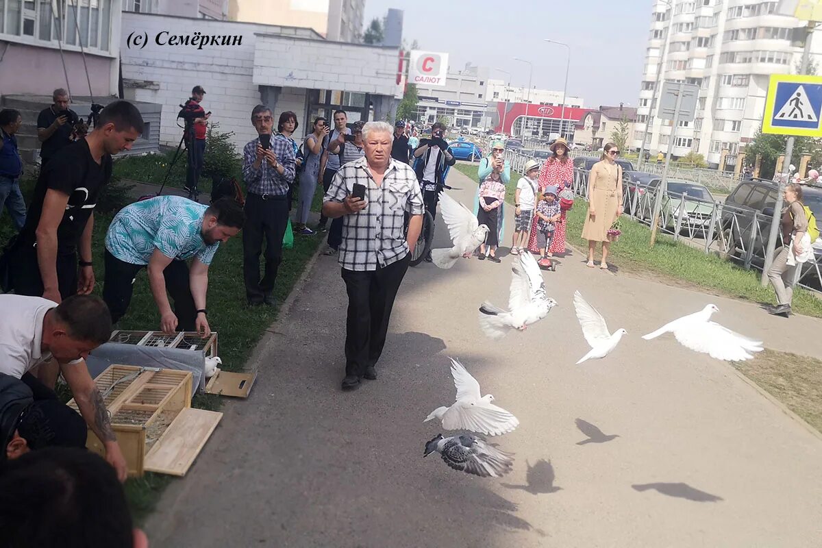 11 больница казань. 11 мая 2021 года казань стрельба в школе. 175 школа казань пострадавшие. Казань гимназия 175 трагедия. Казань 11 детей.